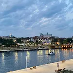 Nad Odrą - Luksusowy Z Widokiem Na Odrę, Tarasem I Klimatyzacją Apartament